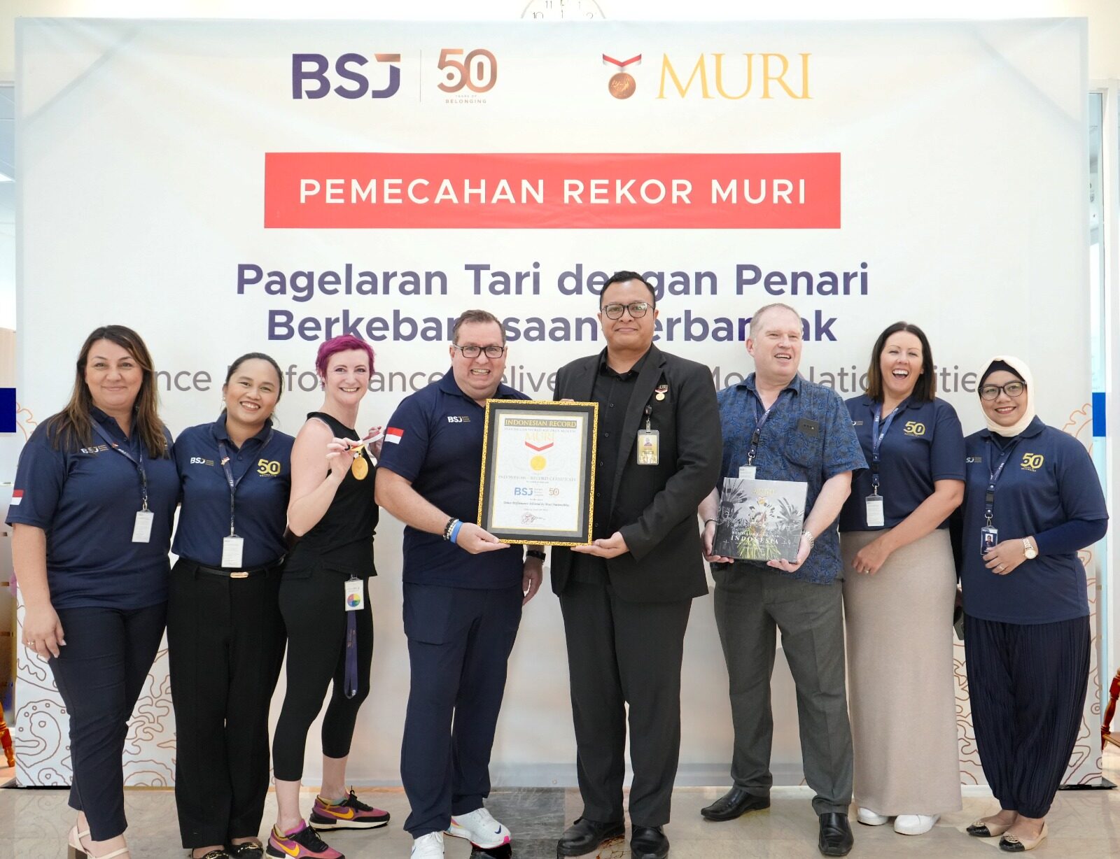 British School Jakarta Pecahkan Rekor MURI Lewat Pagelaran Tari Global!