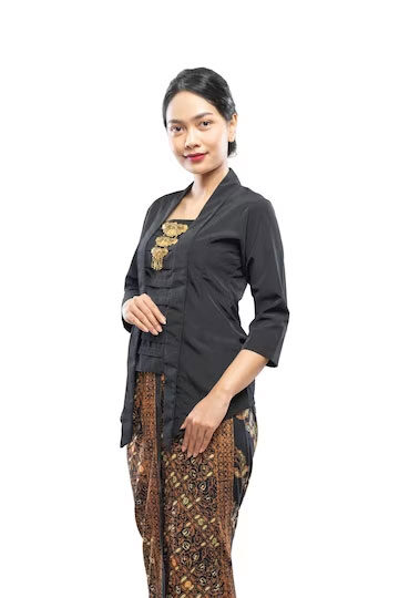 Tips Kece Berkebaya: Tampil Anggun dan Modern di Berbagai Acara