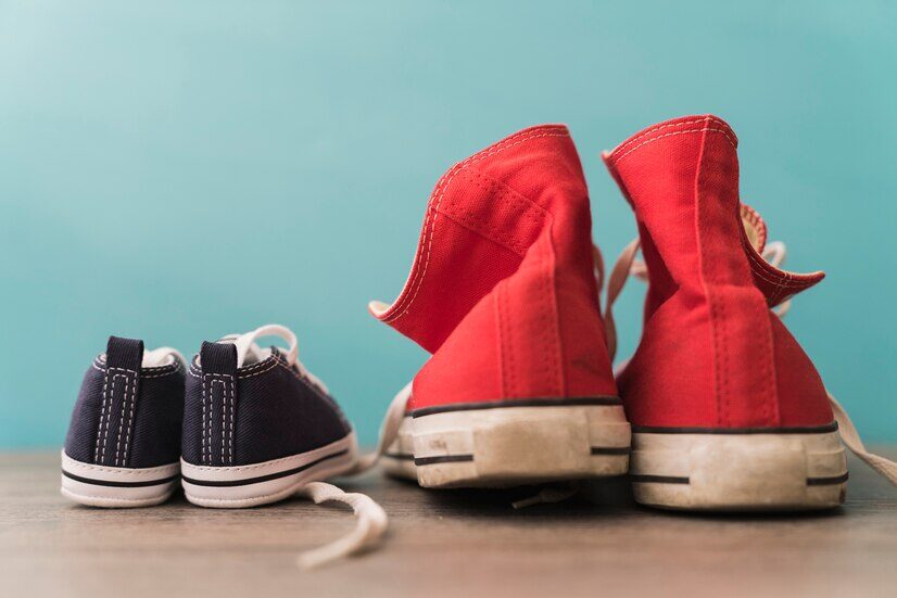 Kiat Menjaga Kebersihan Sepatu Agar Tidak Bau