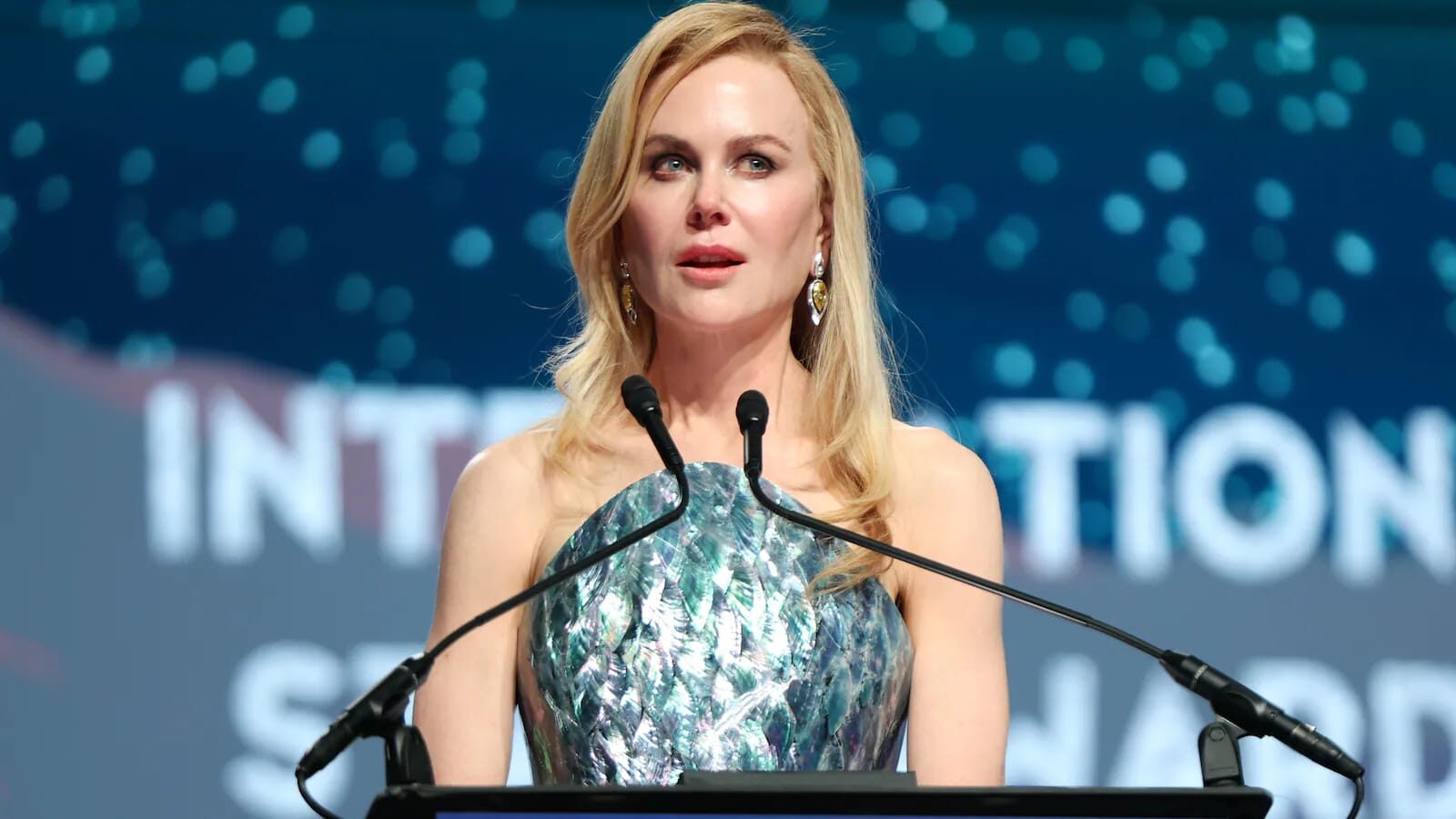 "Saya Masih Berduka": Nicole Kidman Persembahkan Penghargaan untuk Ibunya