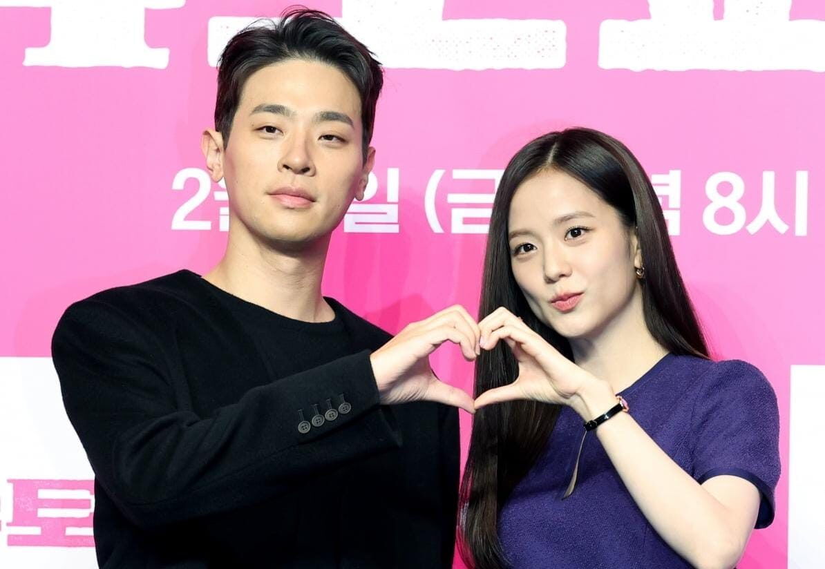Park Jung-min Bangga Perankan Kekasih Jisoo BLACKPINK di Serial Zombie 'Newtopia'
