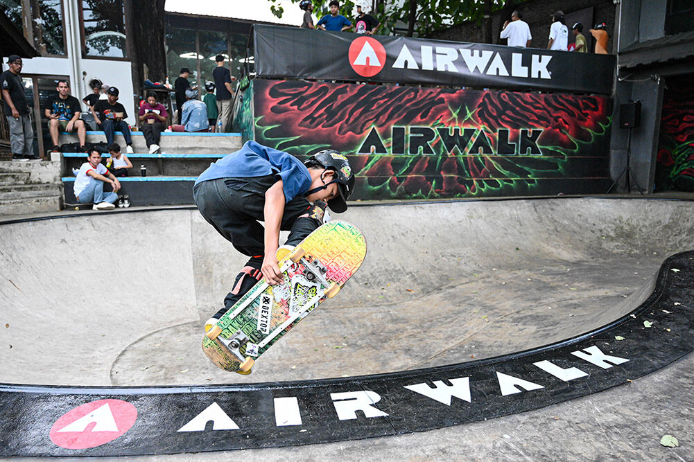 Awali Tahun dengan Semangat Urban: "Start With a Bang" dari Airwalk