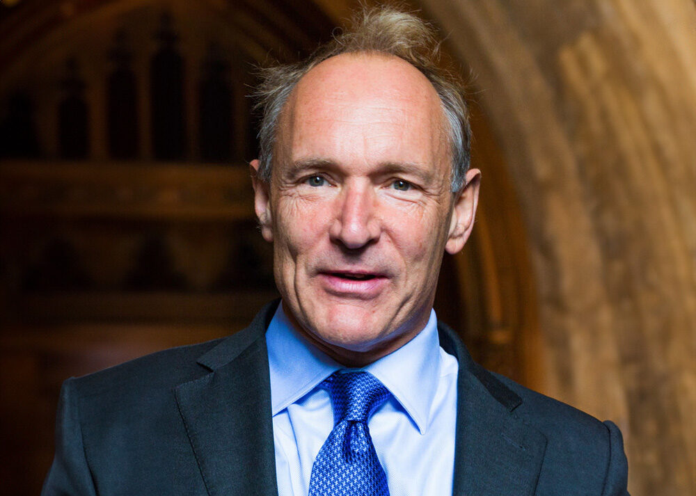 Tim Berners-Lee: Sosok di Balik WWW yang Menolak Kekayaan demi Kemajuan Dunia
