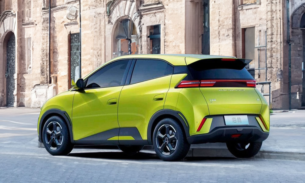 BYD Dolphin Mini, Mobil Listrik Murah yang Siap Mengguncang Pasar Indonesia!