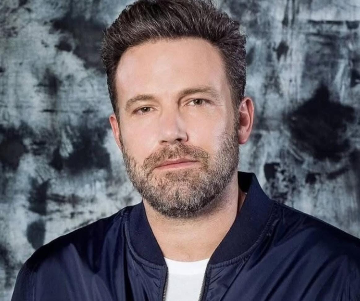 Ben Affleck Sutradarai & Bintangi 'Animals', Gillian Anderson Ikut Bergabung!