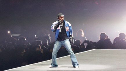 Kendrick Lamar & SZA Kolaborasi Epik di Super Bowl 2025, Penampilan Paling Keren Tahun Ini!
