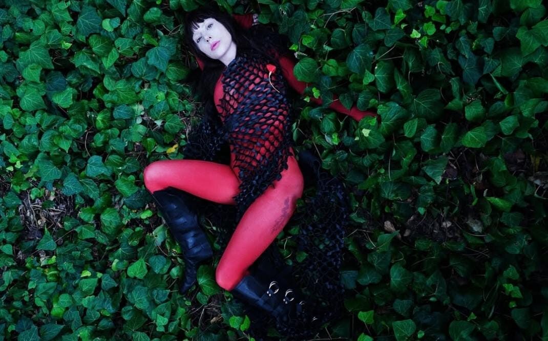 Lady Gaga dan 'Abracadabra': Kembalinya Sang Ratu Pop ke Puncak!