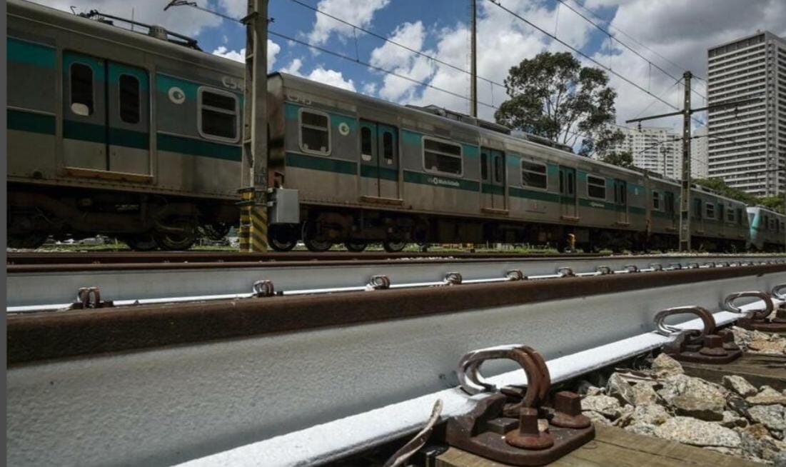 Brasil Cat Rel Kereta Api Jadi Putih untuk Lawan Gelombang Panas, Efektif?