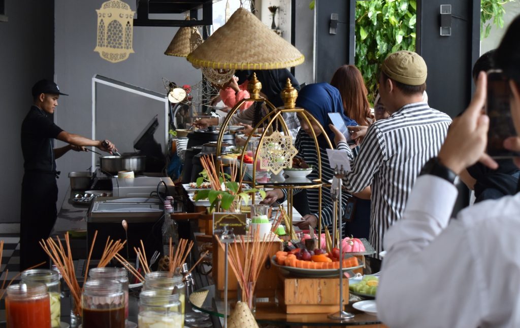 Harmoni Rasa Ramadhan di Mercure Bandung City Centre - sumber foto Ratna Urbanvibes