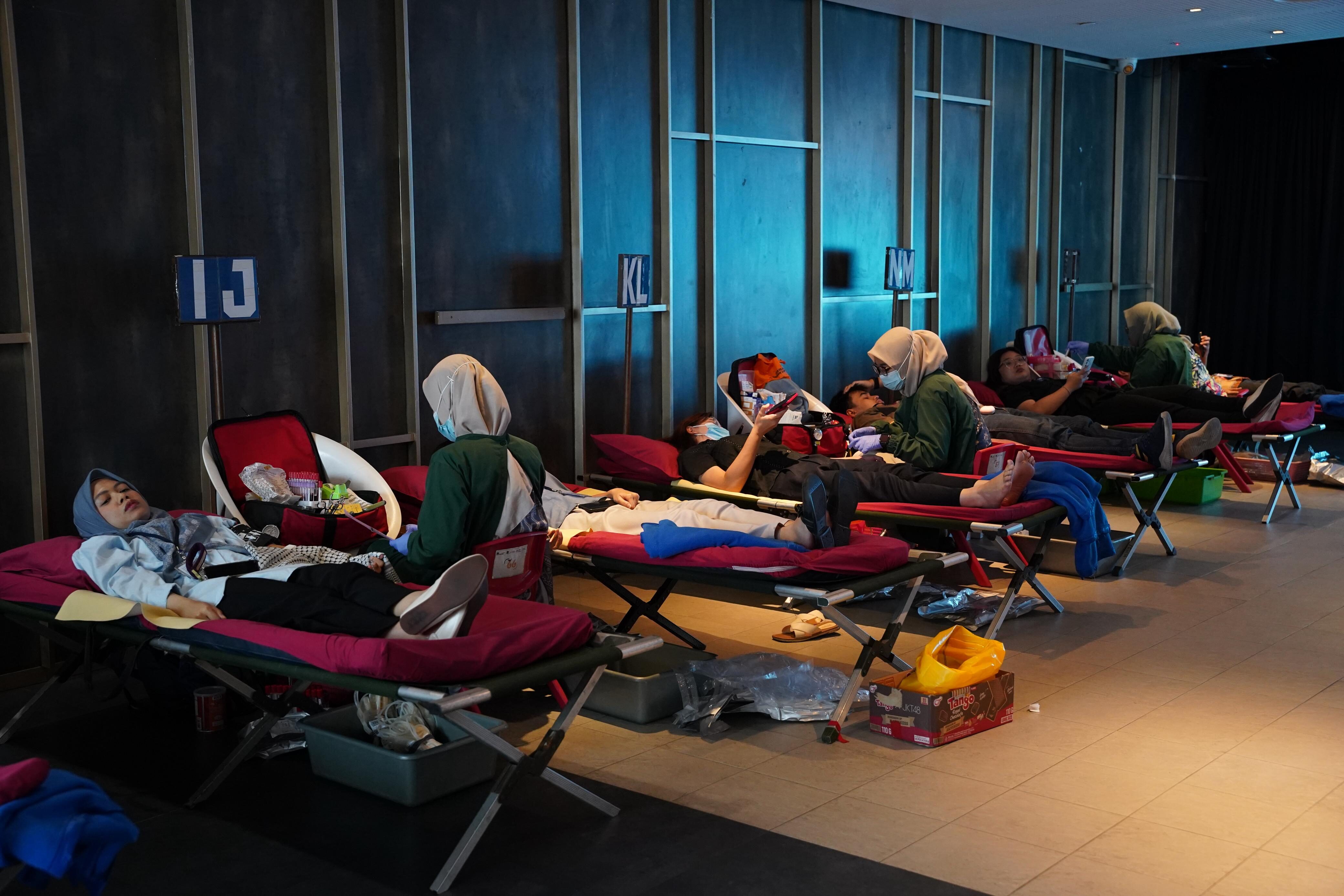 396 Kantong Darah Terkumpul di Donor Darah HUT ke-68 BCA