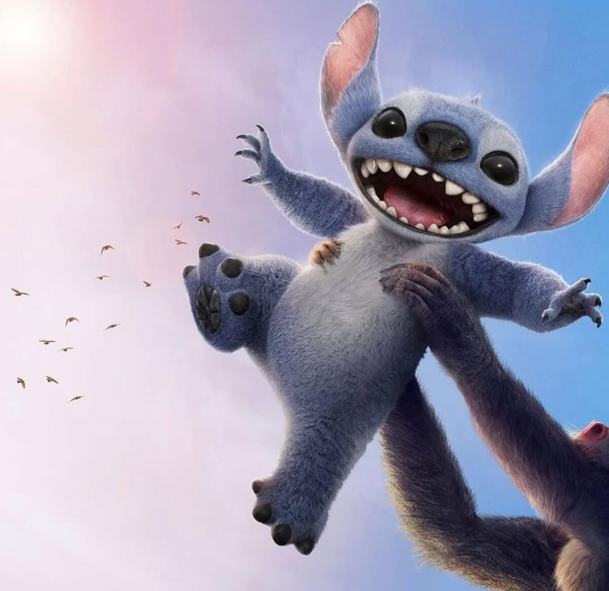 Trailer Live-Action 'Lilo & Stitch' Rilis, CGI Stitch Bikin Gemas!