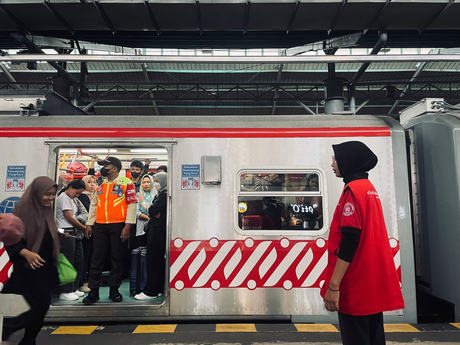 Jadwal KAI Commuter Merak Berubah Sementara, 25-30 Maret 2025