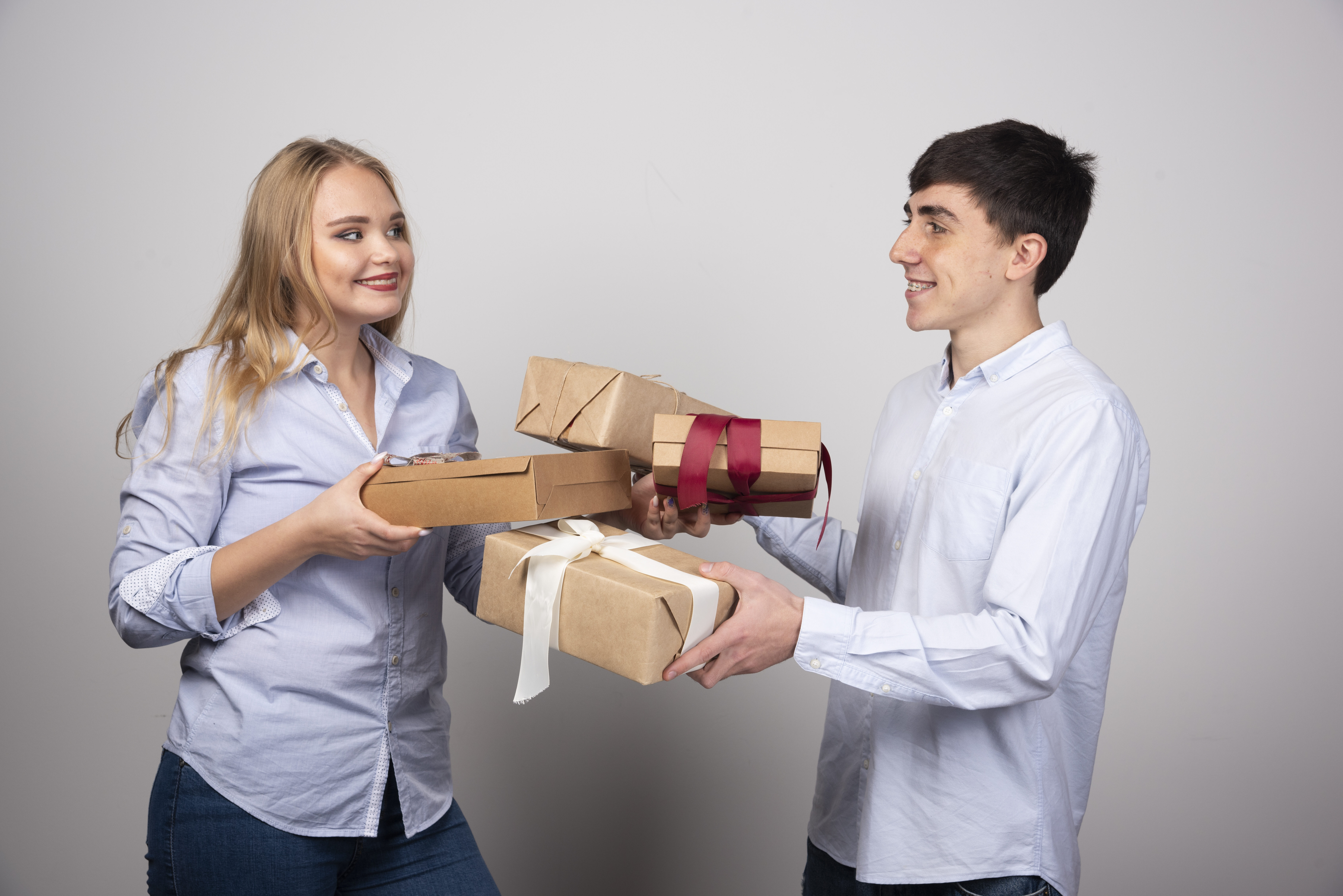 Inilah 5 Barang atau Produk yang Biasanya Sering Dijadiin Hampers atau Parsel Saat Hari Raya