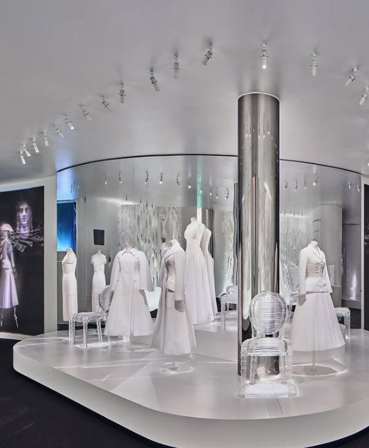 Dior Expo 2025 Osaka, Hymne ÃƒÂ  l'amour Dior, Dior French Pavilion - sumber foto Instagram @dior