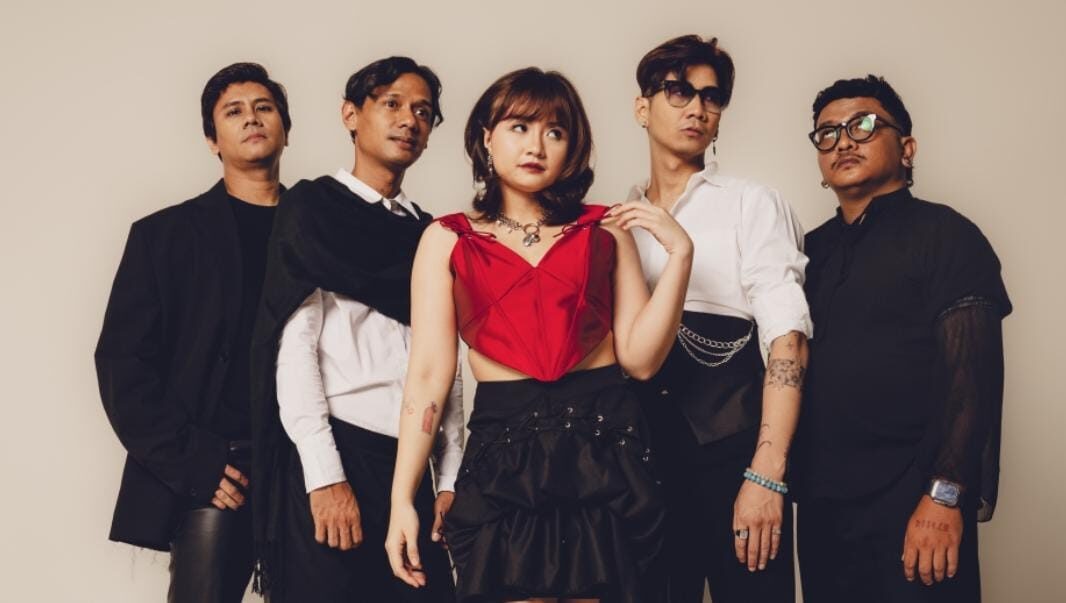 Stereowall Rilis Album Kedua Asing, Cerita Emosional tentang Luka dan Penerimaan
