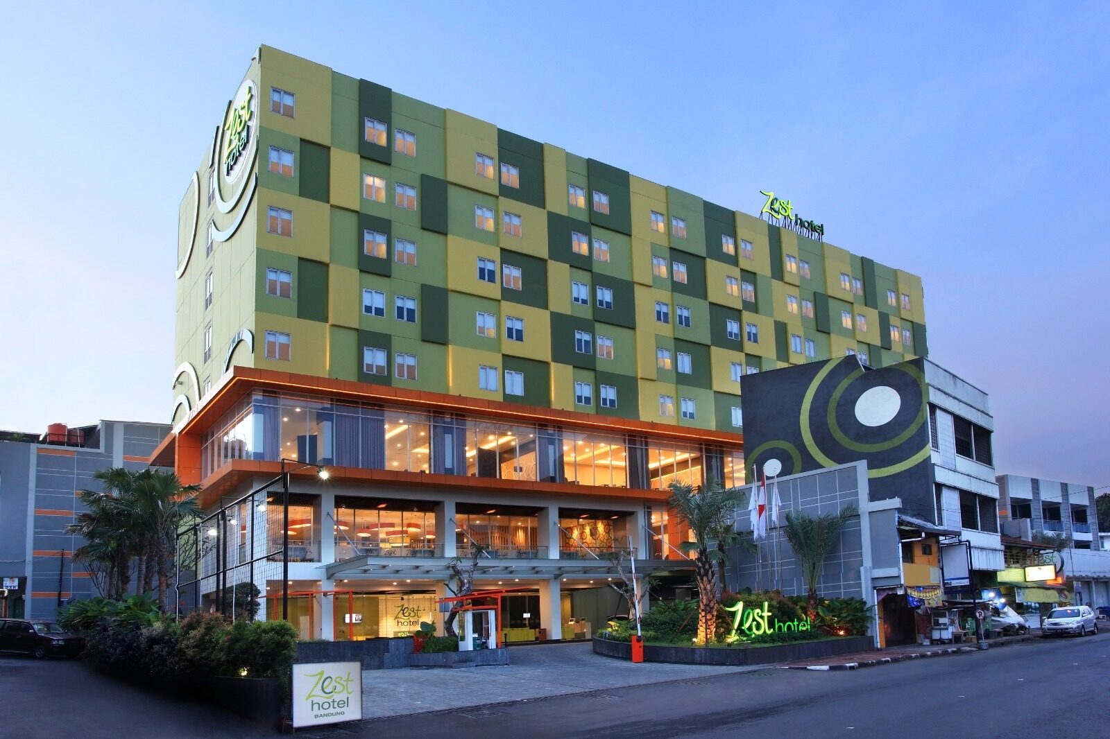 Liburan Anti Ribet? Ini Alasan Kamu Harus Pilih Hotel dengan Lokasi Strategis di Bandung!
