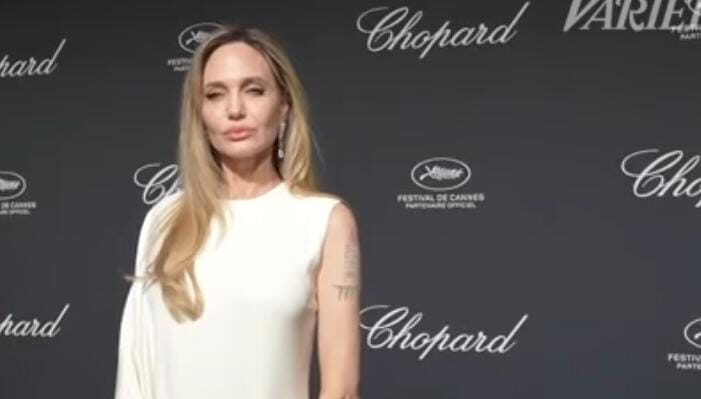 Angelina Jolie Bersinar di Festival Film Cannes 2025: Suarakan Pentingnya Sinema Global dan Kemanusiaan