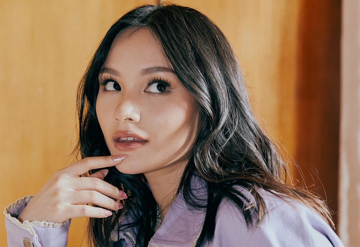 Adifa Tuangkan Rasa dan Rindu di Mini Album Perdananya "with love, Adifa"
