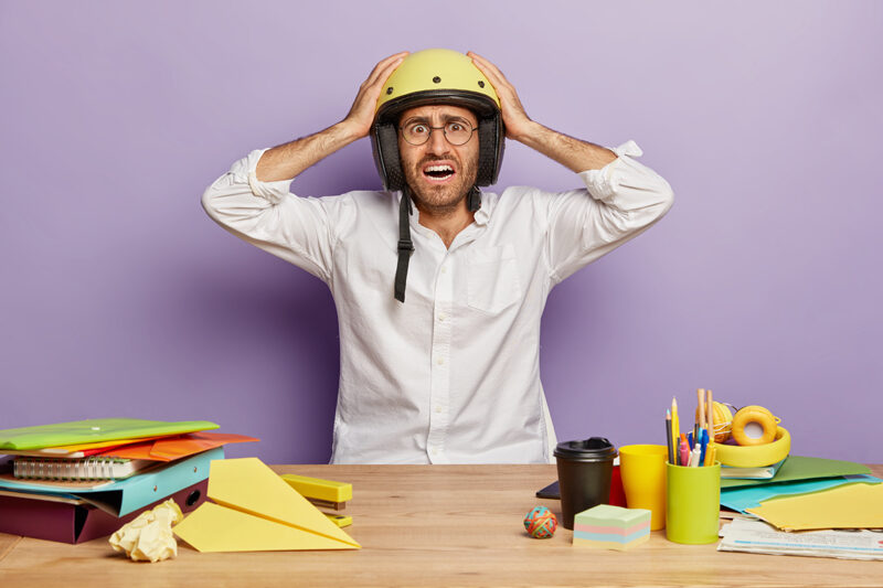 Multitalenta? Fix Capek! Ini Alasan Kenapa di Tempat Kerja Nggak Perlu Serba Bisa