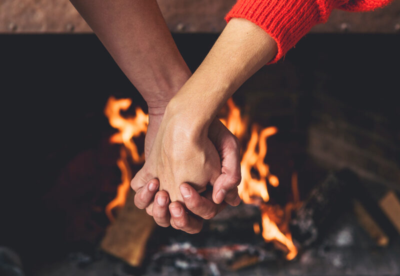 Taming the Flame: Jurus Ampuh Meluluhkan Hati Zodiak Fire Sign!
