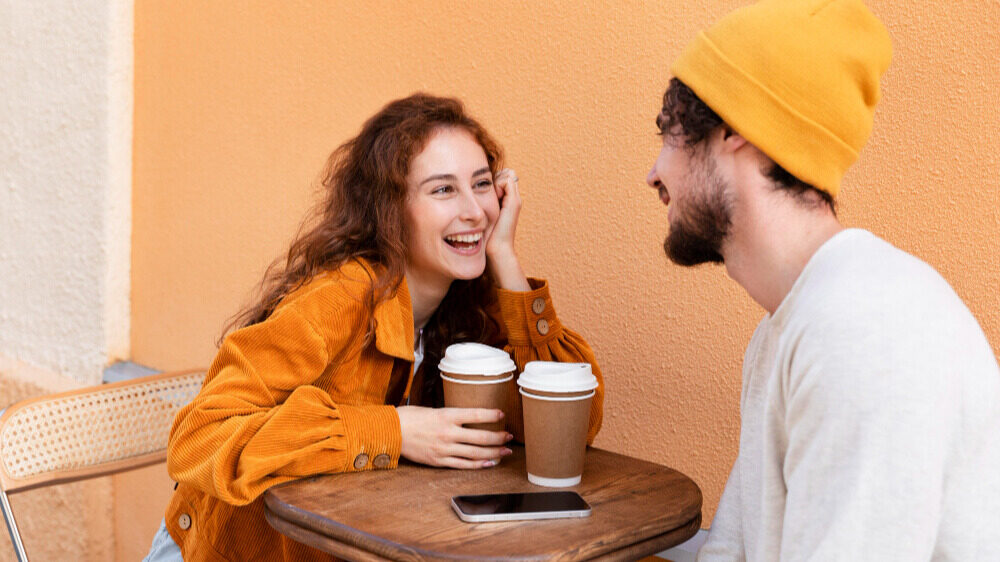 Susah Setia? Ini Alasan Zodiak Udara Doyan Flirting Meski Nggak Niat Jatuh Cinta
