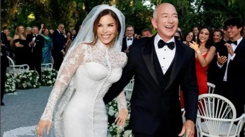 Pernikahan Mewah Pendiri Amazone Jeff Bezos & Lauren Sanchez di Venesia Habiskan 800 Miliar, Dihadiri Selebriti Dunia!