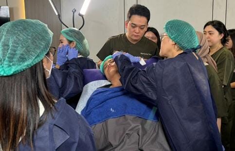Daewoong Tingkatkan Kompetensi Profesional Medis Indonesia Lewat Pelatihan Toksin Botulinum di AMUSE 2025