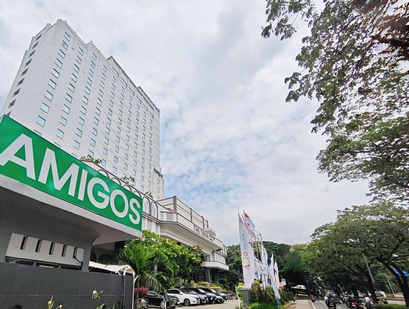Staycation & Kulineran Sekaligus? The Tavia Heritage Hotel Hadirkan Sensasi Baru Bareng Amigos!