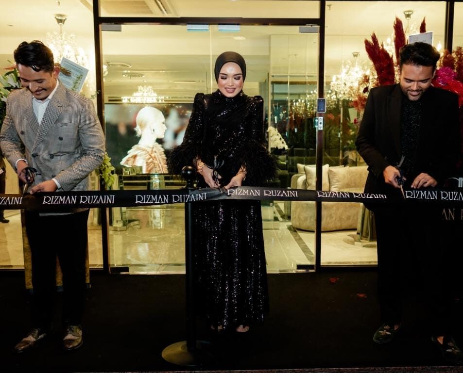Modinity dan Rizman Ruzaini Resmikan Kolaborasi Couture Bertaraf Internasional