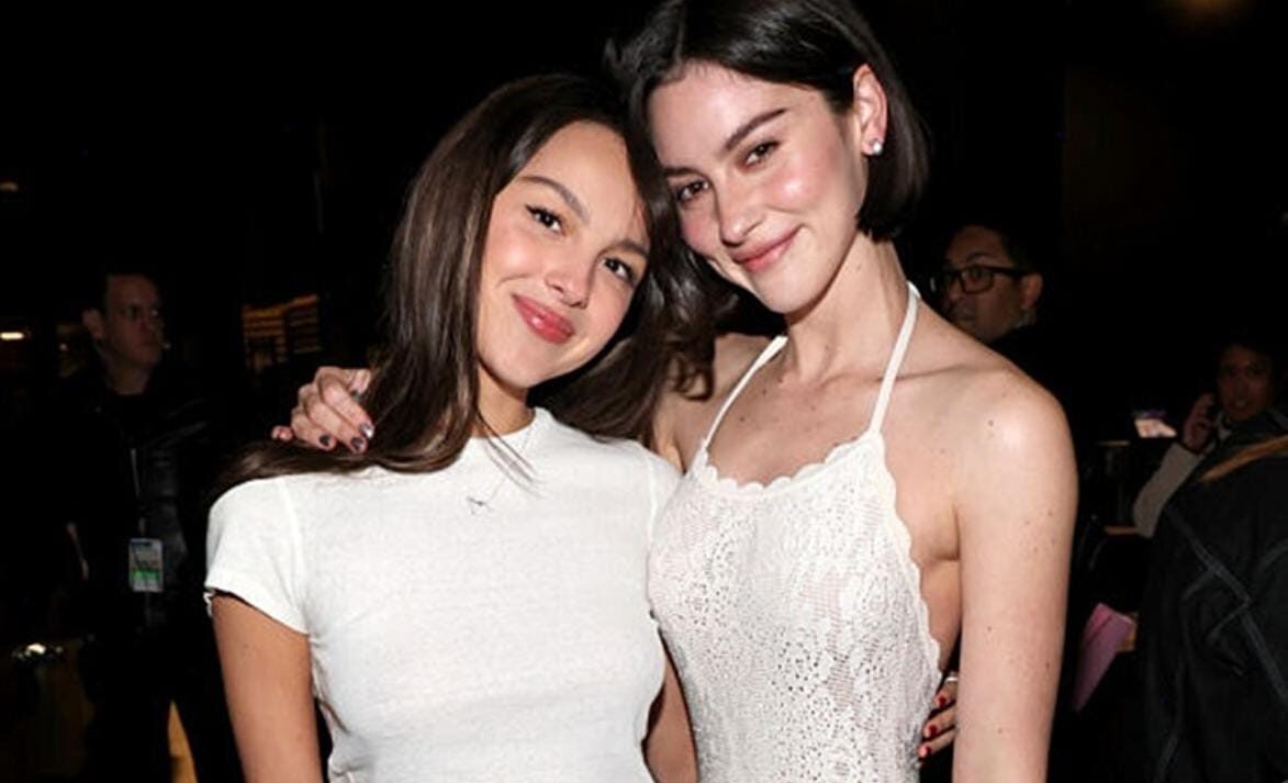 Olivia Rodrigo & Gracie Abrams Serukan Kepedulian untuk Isu Kemanusiaan dan Kelaparan