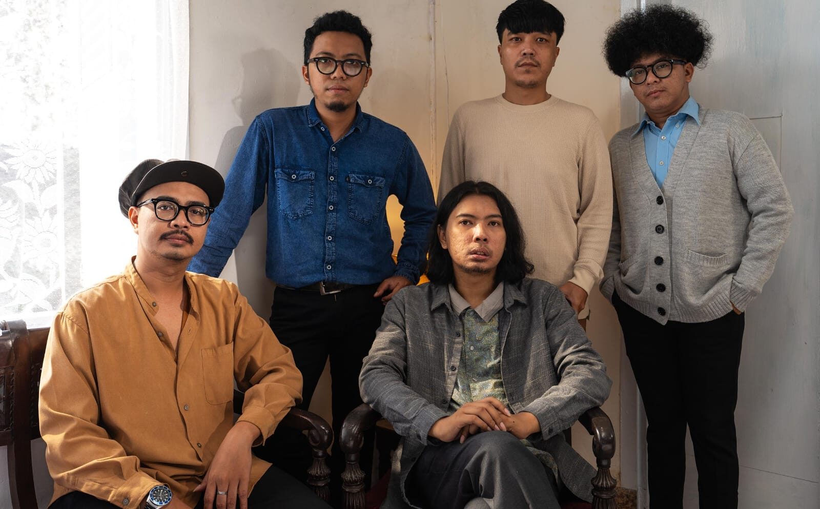 Good Morning Everyone Gandeng Uan Kaisar untuk Lagu "Istimewa", Rilis Good Merch yang Penuh Makna