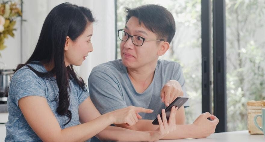 Sudah Balas Chat atau Baru Bayangin? Mengupas Fenomena 'Phantom Texting' yang Bikin Salah Paham