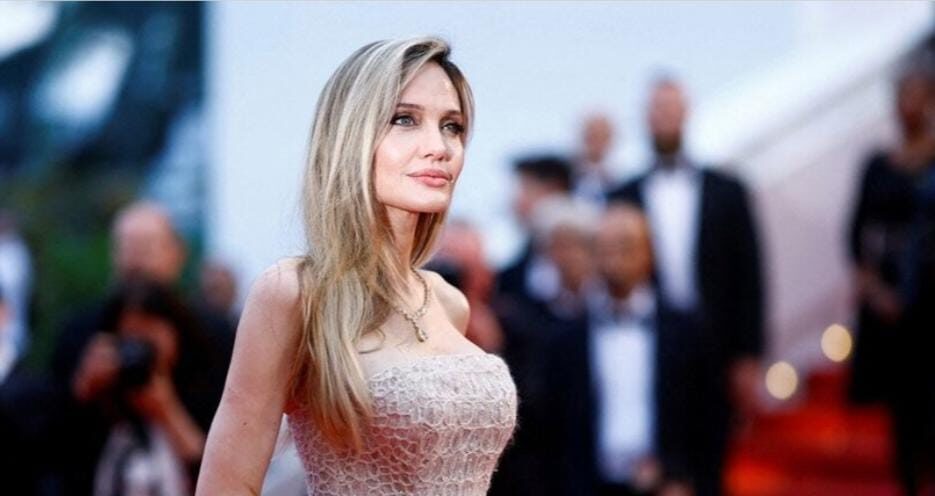 Setelah 7 Tahun di Los Angeles, Angelina Jolie Siap Pindah ke Luar Negeri