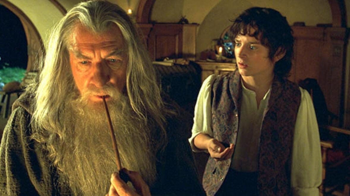 Ian McKellen Ungkap Gandalf dan Frodo Muncul di "The Hunt for Gollum", Rilis 2027