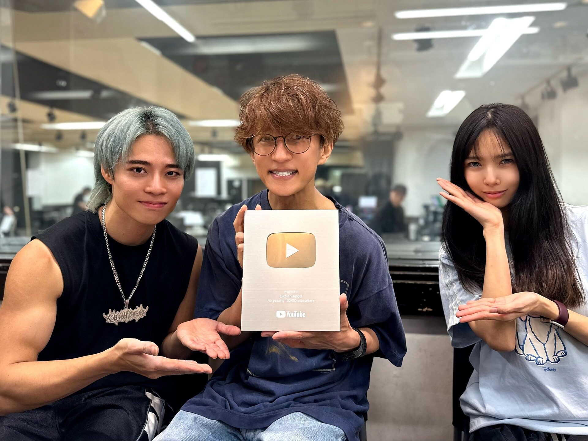 Like-an-Angel Rayakan 100 Ribu Subscriber YouTube, Tetsuya Bawa Warna Baru dengan "Angel beside yoU"