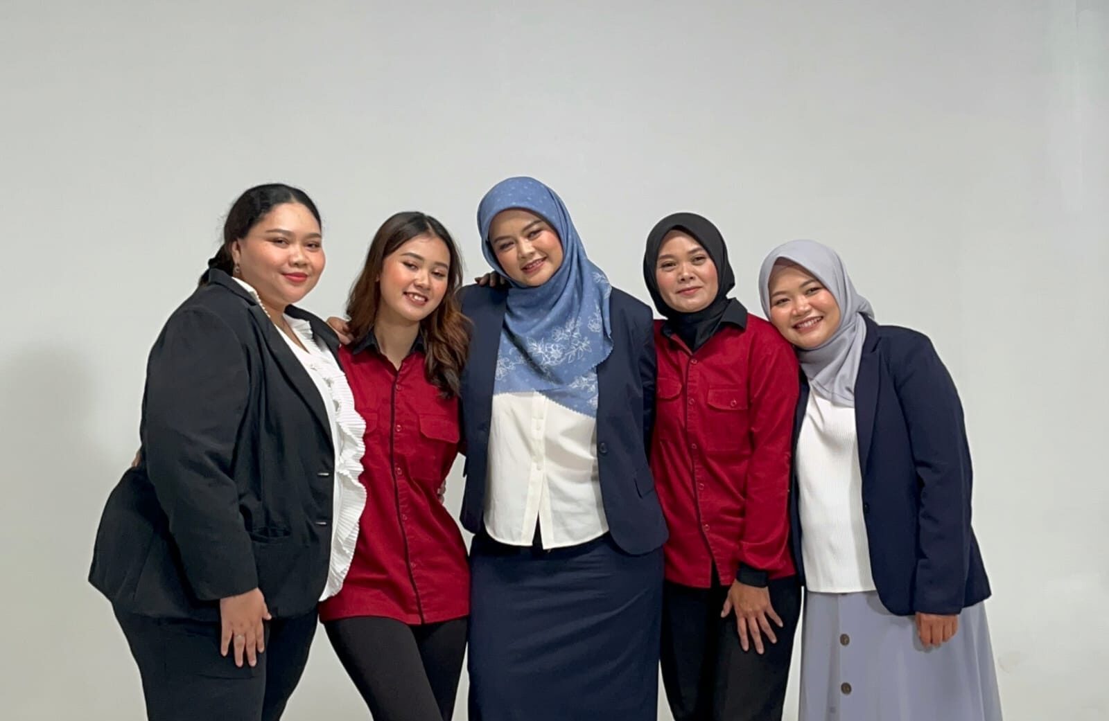 Berbagi Itu Keren: Cerita Inspiratif Makaffah Group dalam Memberdayakan Perempuan