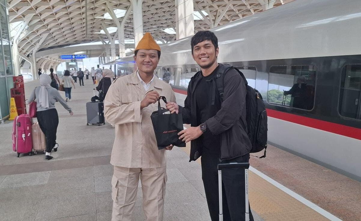 Suasana Nasionalisme Warnai Stasiun Whoosh, KCIC Ajak Penumpang Rayakan Sumpah Pemuda