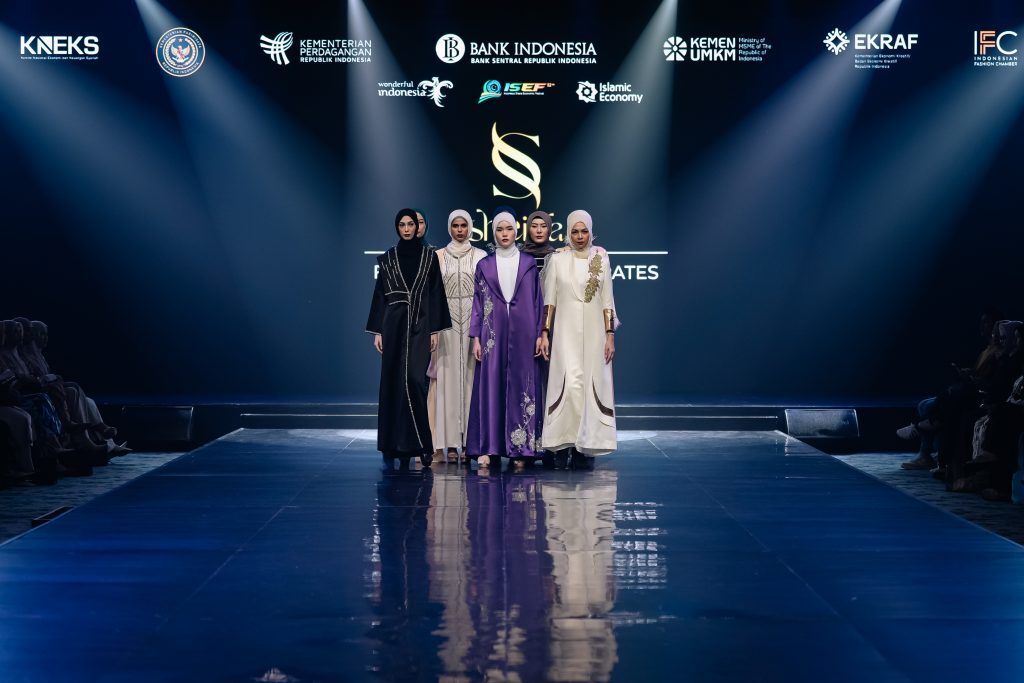 Koleksi Sheida dari Dubai di gelaran IN2MOTIONFEST 2025 hari ketiga di Jakarta. (Foto: Dok. IN2MOTIONFEST 2025)