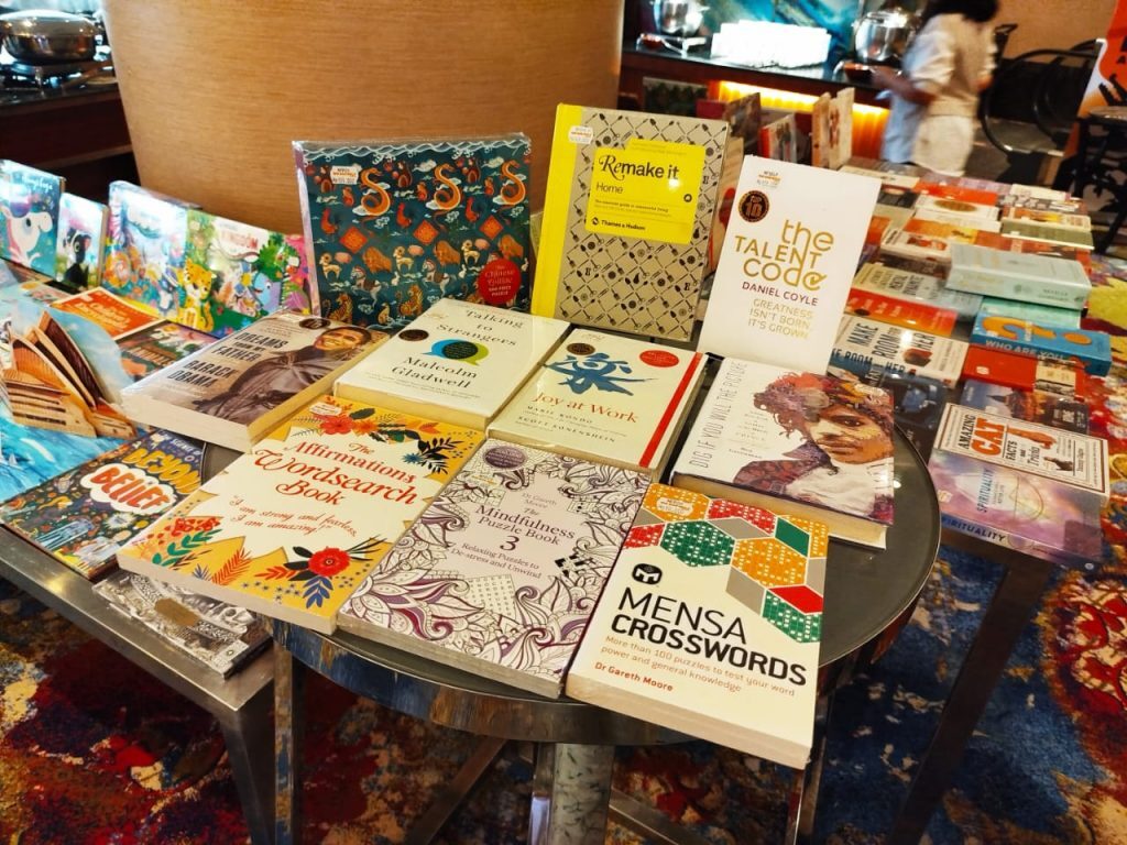 Big Bad Wolf 2025 kembali hadir di Jakarta dengan 5 juta buku, diskon besar-besaran, dan hadiah spektakuler! Gratis masuk dan buka 24 jam di akhir pekan. Wajib dikunjungi pecinta buku! (Foto: Urbanvibes/R Indriani)