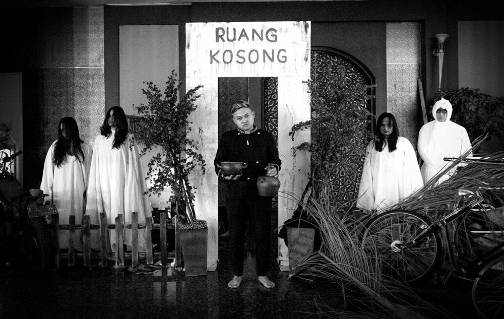 Perjamuan di Ruang Kosong, Halloween Paling Mewah dan Misterius di Jantung Jakarta