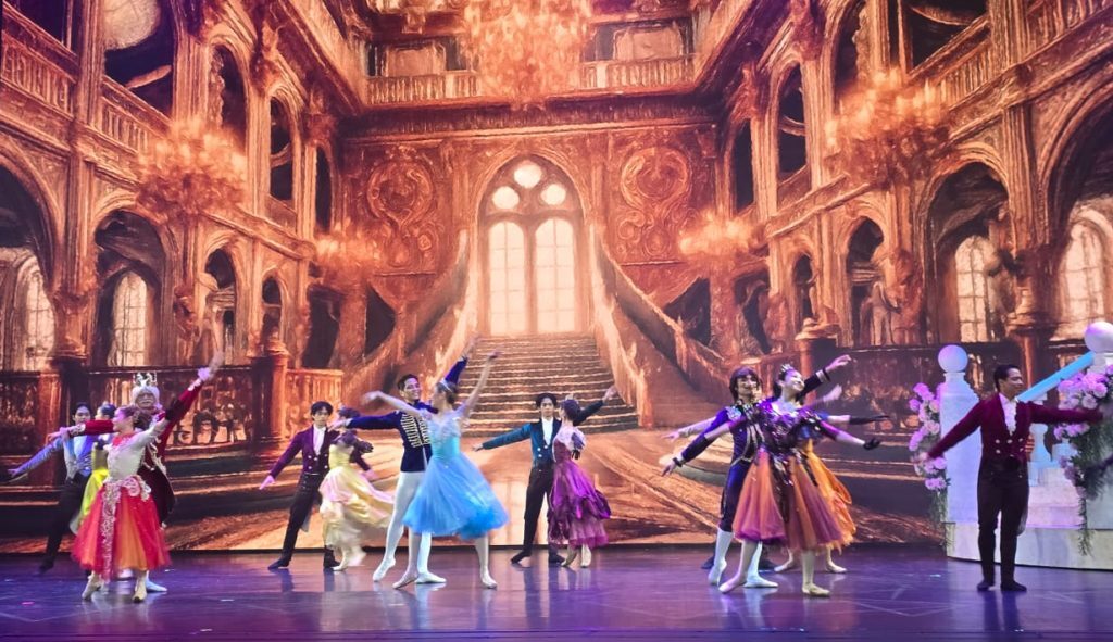 Balet Cinderella Étoile x Ballet Manila akan tampil di Ciputra Artpreneur Jakarta pada 15–16 November 2025. (Foto; Dok. Banyu Communication)
