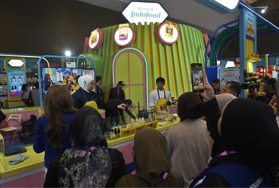 Indofood kembali hadir di SIAL Interfood 2025 lewat konsep "Rumah Indofood" yang menghadirkan inspirasi kuliner, demo masak, hingga solusi bisnis lengkap untuk pelaku F&B. (Foto: Dok. Indofood)