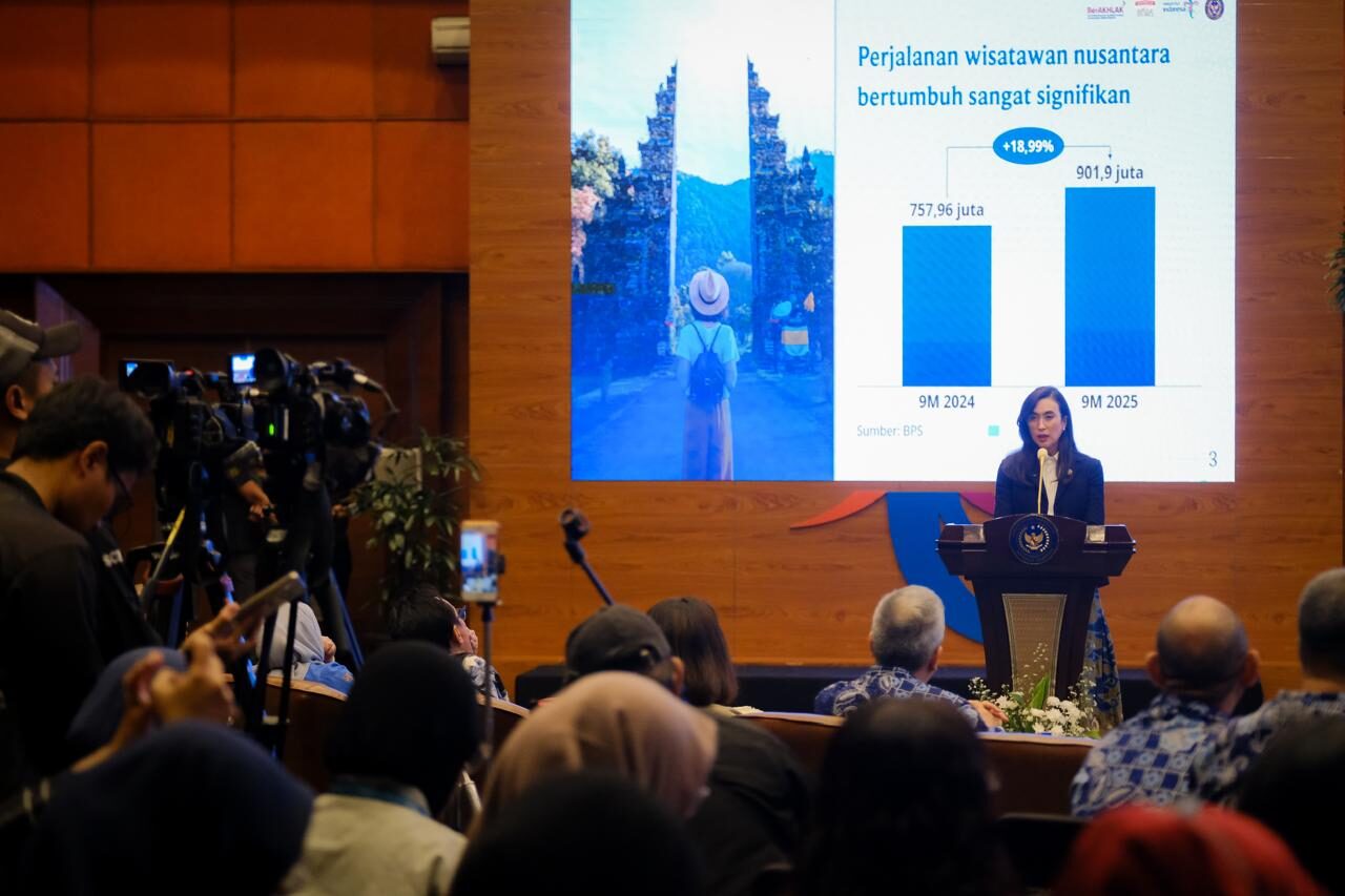 Menteri Pariwisata Luncurkan "BINA Indonesia Great Sale 2025"