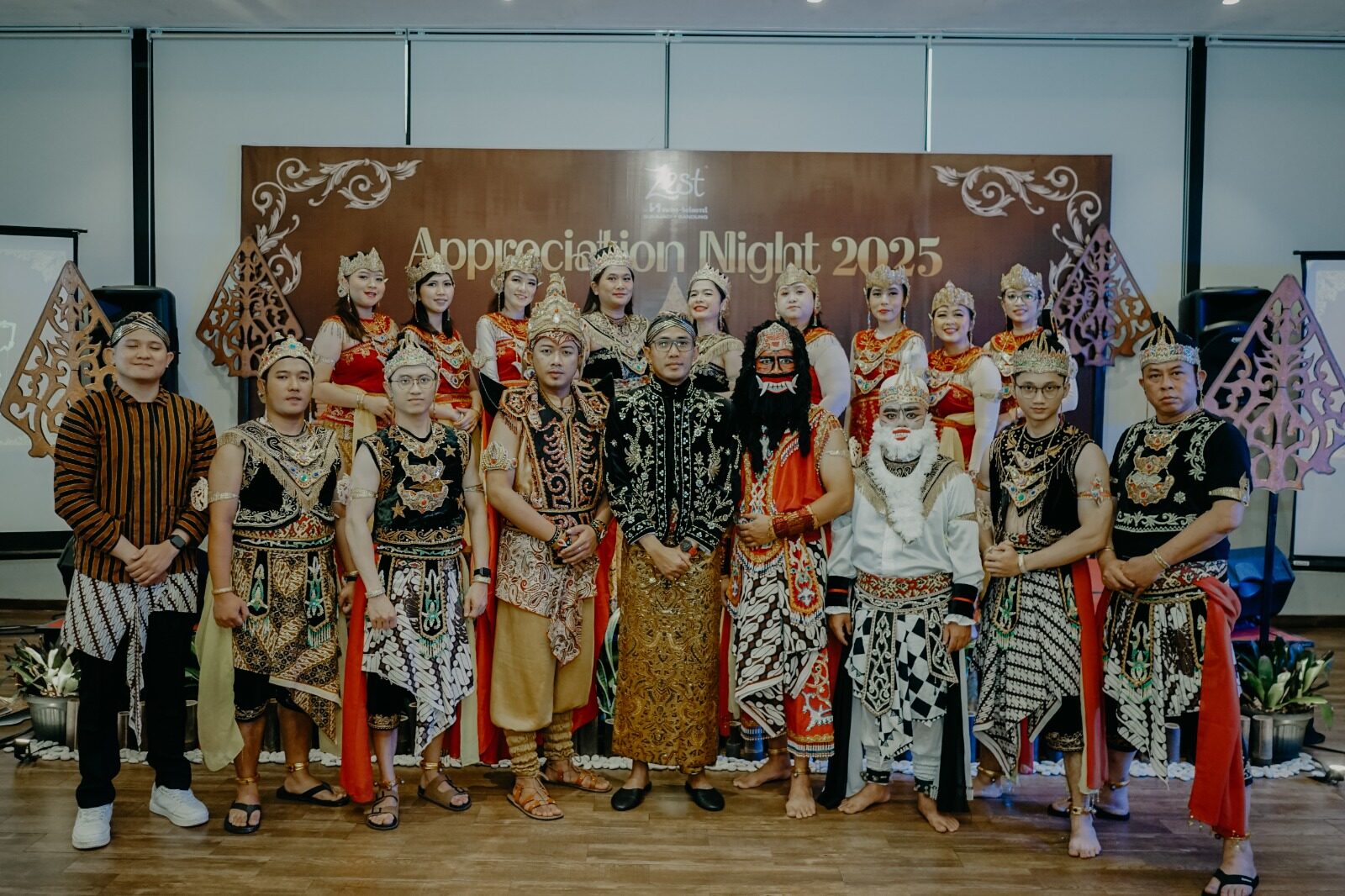 Zest Hotel Sukajadi Bandung Gelar Appreciation Night 2025! Hangat, Penuh Apresiasi, dan Bernuansa Nusantara