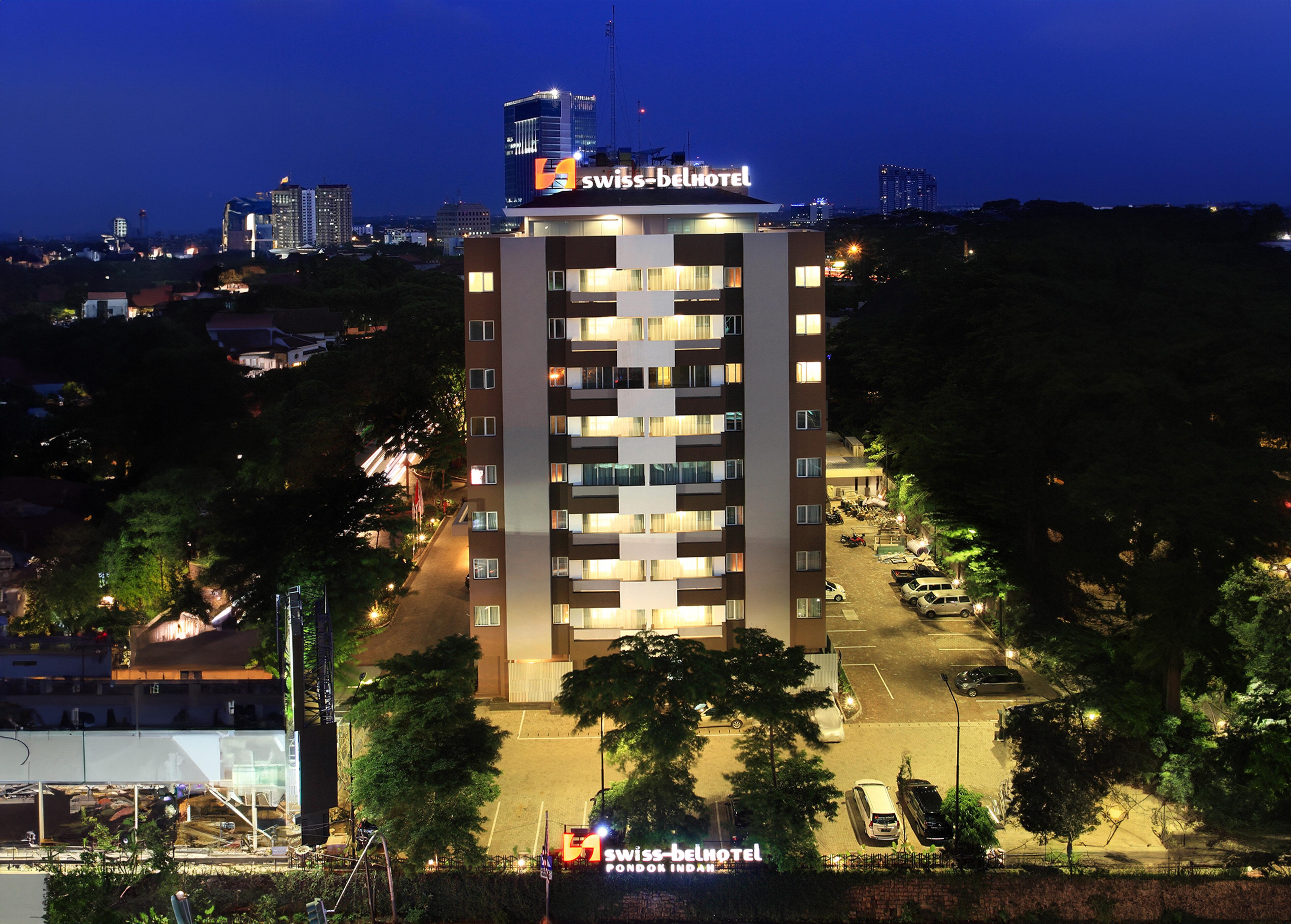 Swiss-Belhotel Pondok Indah Hadirkan The Magic of Christmas Buffet & Bbq di Swiss-CafÃƒÂ©Ã¢â€žÂ¢