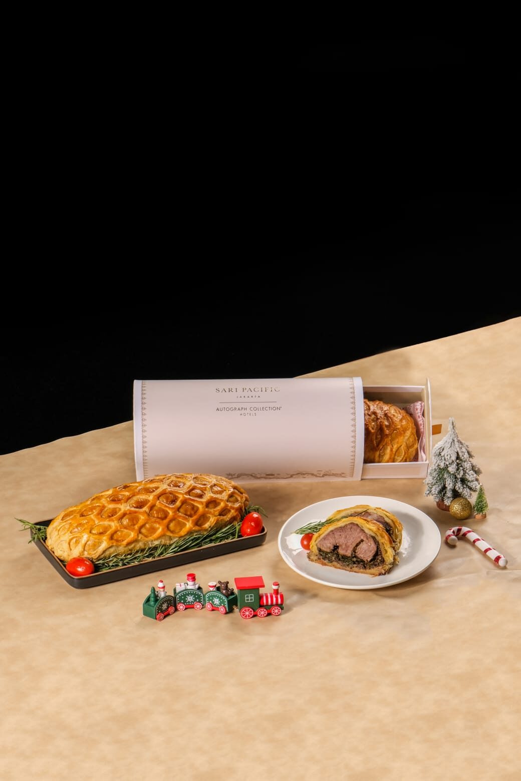 Season of Gifting: Sari Pacific Jakarta Hadirkan Keajaiban Akhir Tahun yang Hangat dan Berkesan