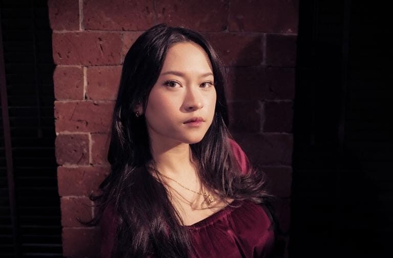 Raissa Anggiani Ajak Pendengar Menyelami Surat-Surat Tak Terkirim di Kepada Yang Terhormat Album Tour