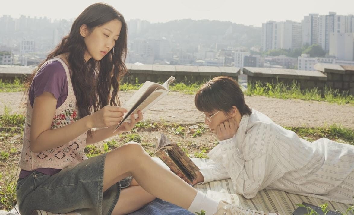 Comeback Romantis Moon Ga-young di Film "If Us" Bareng Koo Kyo-hwan, Angkat Kisah Cinta Realistis yang Menyentuh
