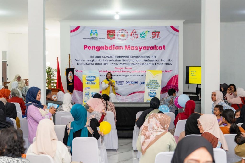 Suasana edukasi pemilihan popok & kegiatan posyandu pada 13 November 2025. (Foto: Dok. Uni Charm)
