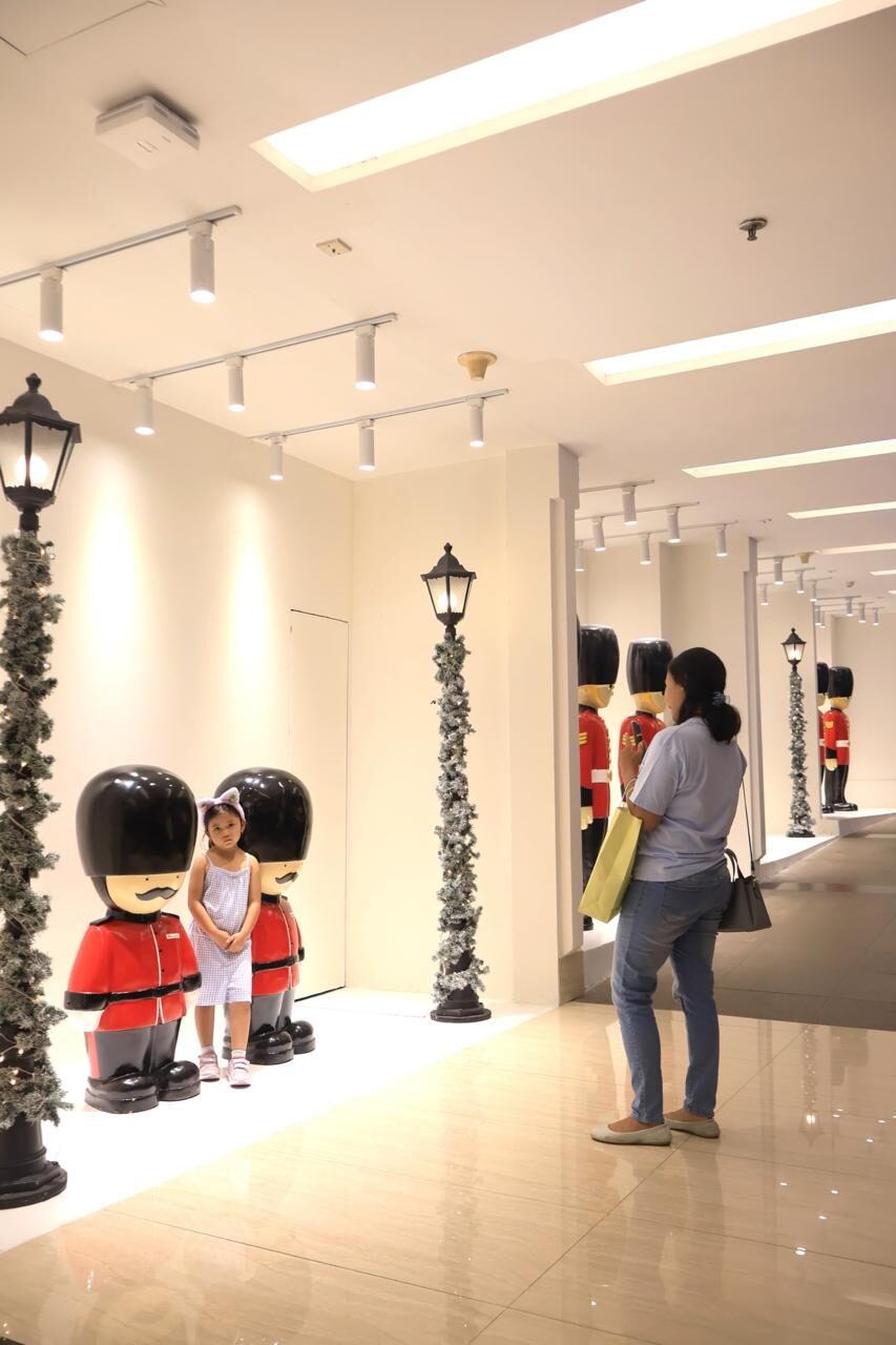 Mal Ciputra Jakarta Hadirkan Christmas Aurora: Perpaduan Seni Ice Carving, Salju, dan Suasana Aurora dalam Satu Event Spektakuler. (Foto: Dok. Mal Ciputra Jakarta)